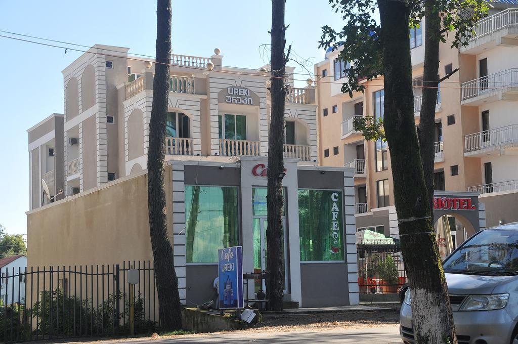 Gala Hotel Ureki Εξωτερικό φωτογραφία