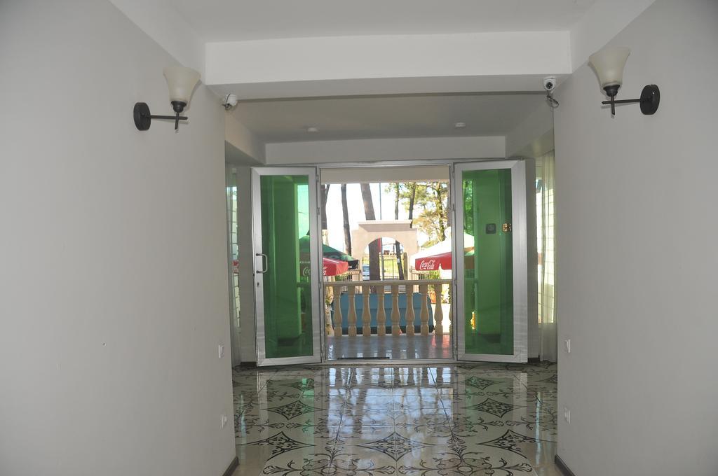 Gala Hotel Ureki Εξωτερικό φωτογραφία